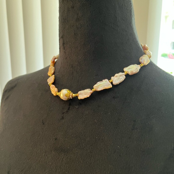 Baroque Flat & Round Natural Pearls Necklace - Picture 7 of 8